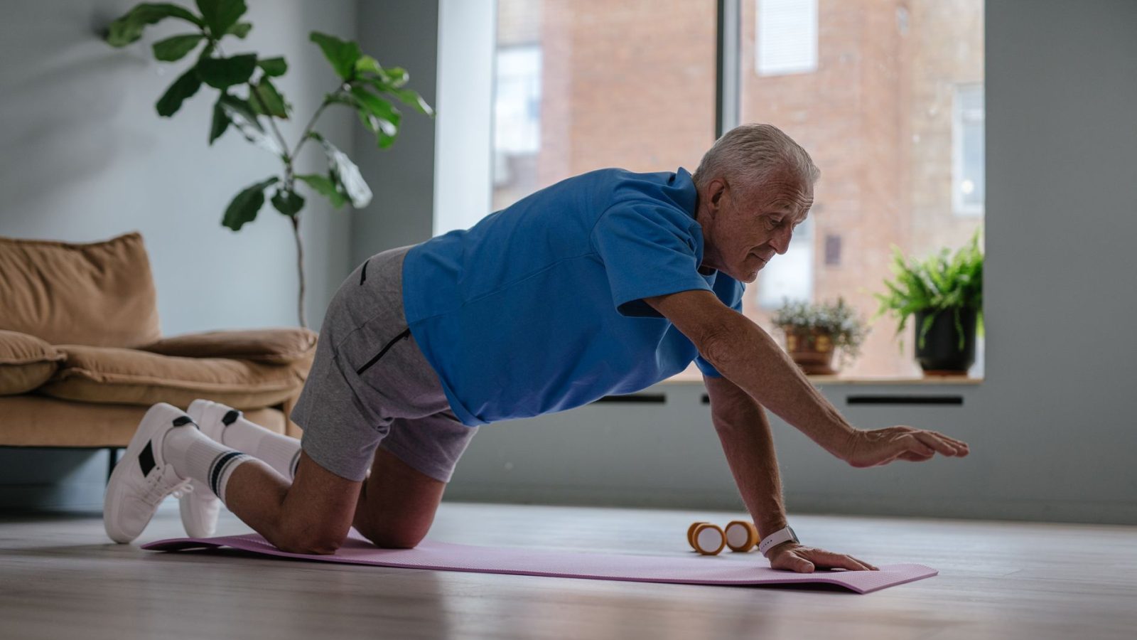 Après 60 ans, la gym douce prévient les chutes et booste l’autonomie