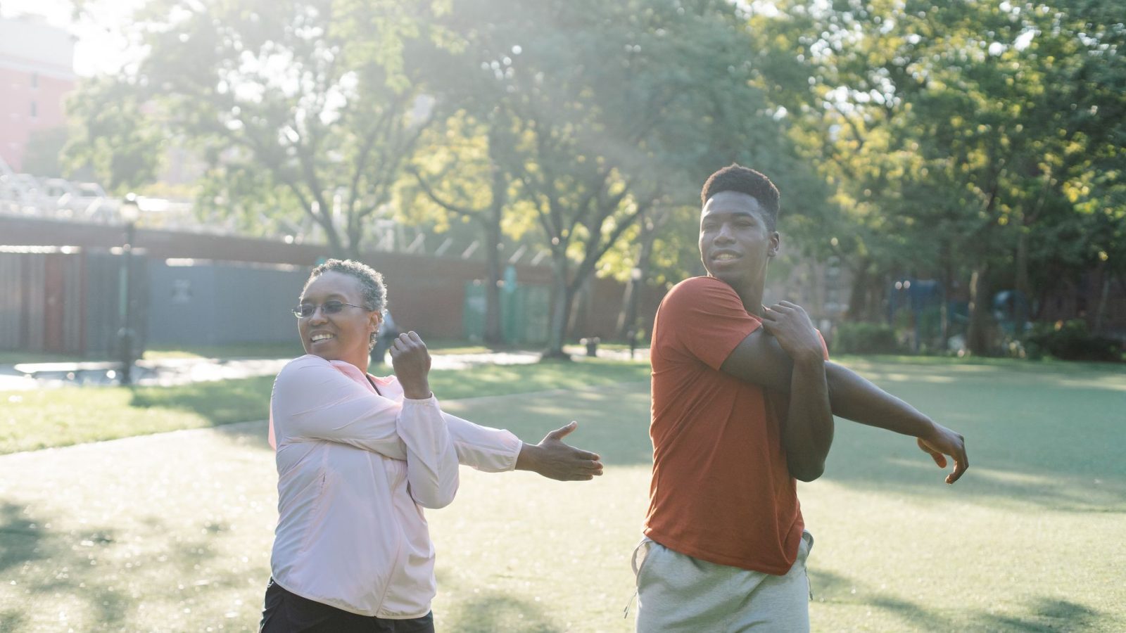 Comment trouver des activités physiques adaptées pour les seniors ?